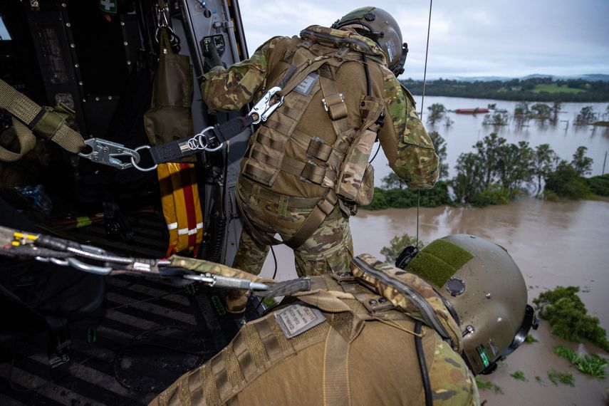 Australia ordena evacuar a 200.000 personas por tormenta