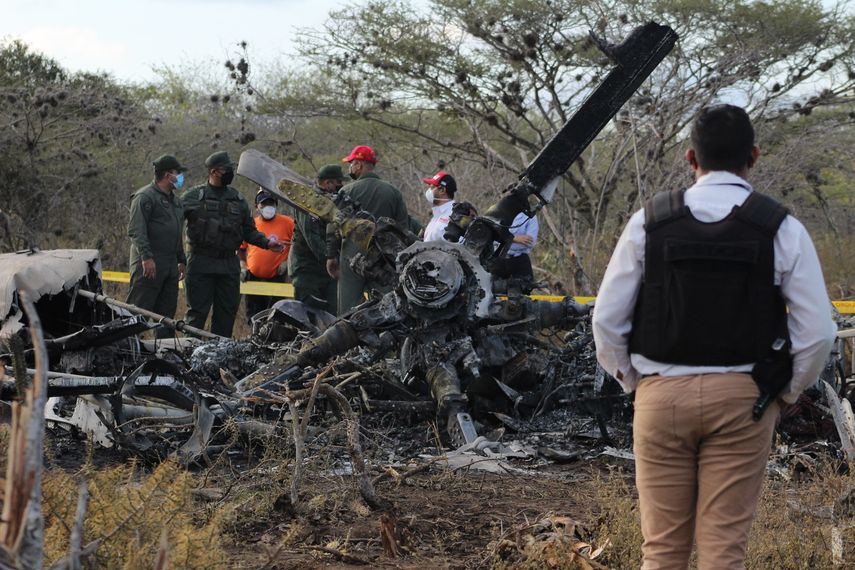 Venezuela: Mueren dos militares al estrellarse helicóptero