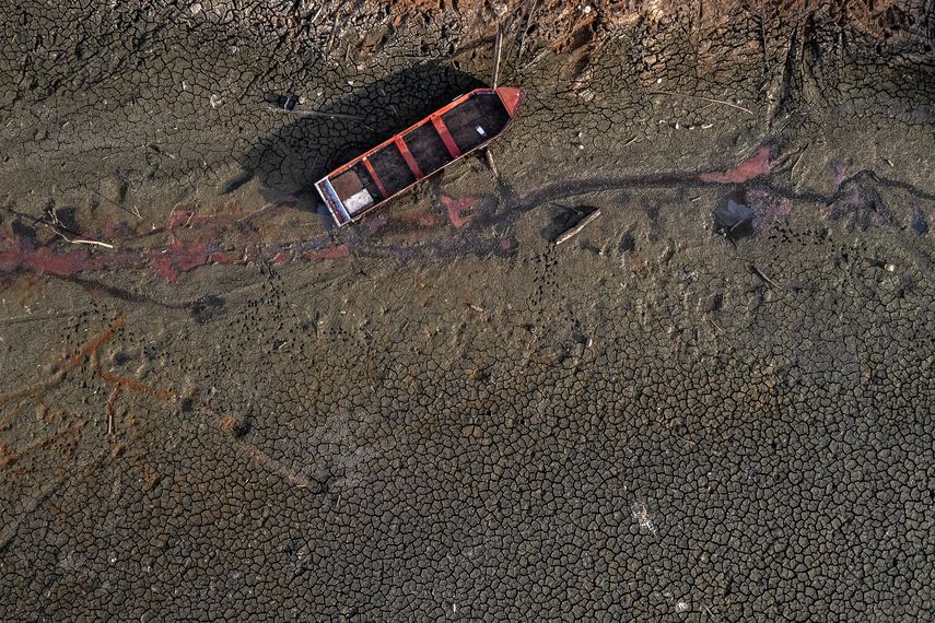 Consejo de Gabinete de Panamá declara estado de emergencia por sequía.