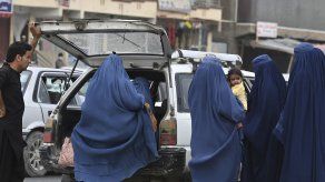 Londres pedirá a G7 ampliar evacuación en Afganistán