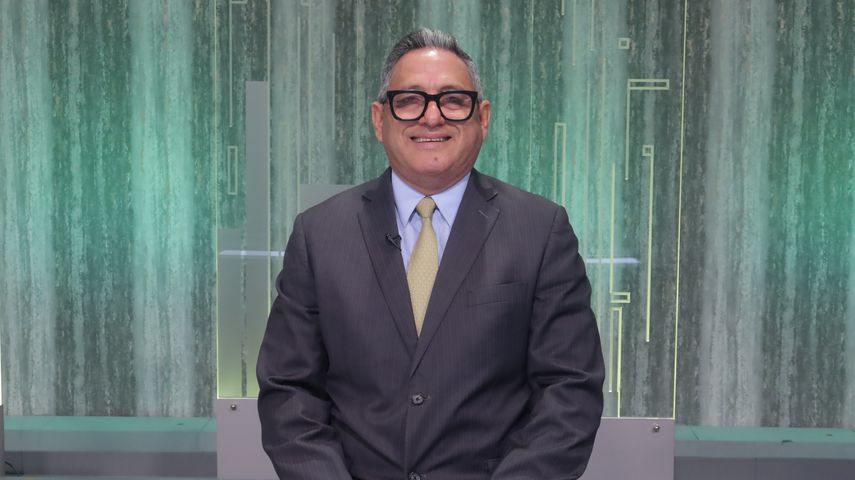 Giovanni Olmos: Medidas en caso de Martinelli podrían ser un tanque de oxígeno para su futuro político