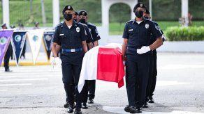 Rinden homenaje a cabo segundo