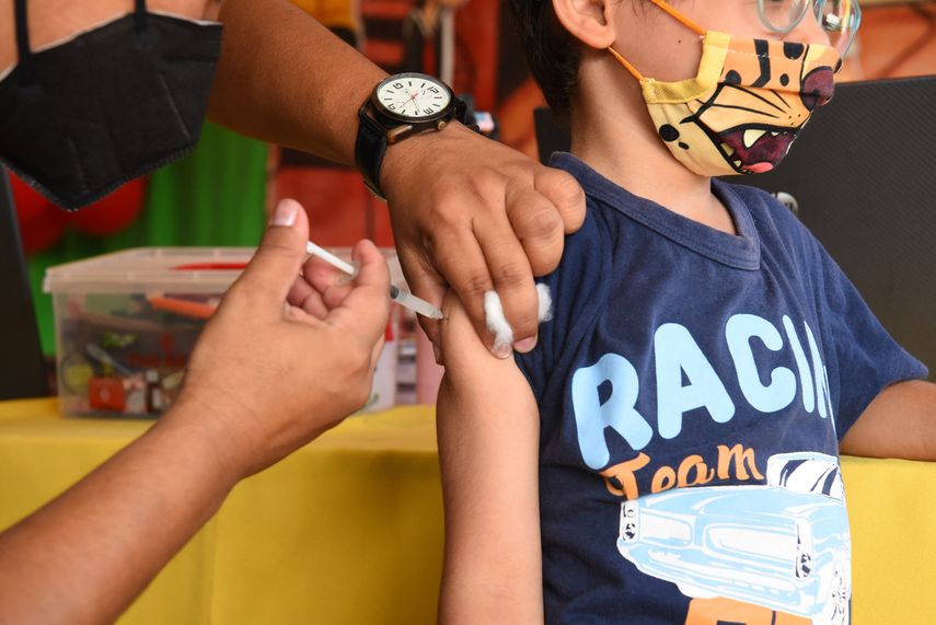 Paraguay empezó a vacunar a niños de 5 a 11 años