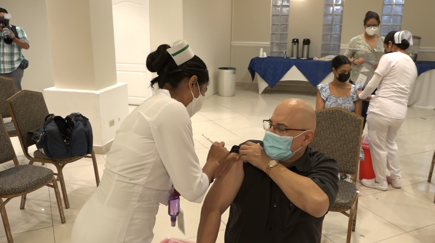 Vacuna bivalente protegerá contra variantes Covid-19