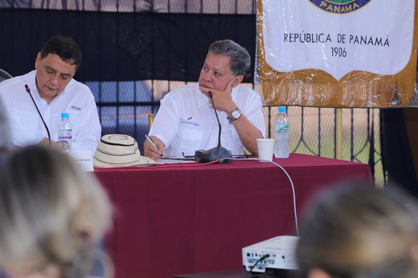 En Veraguas, estuvo el viceministro de Salud, Manuel Zambrano Chang. En Veraguas, estuvo el viceministro de Salud, Manuel Zambrano Chang.