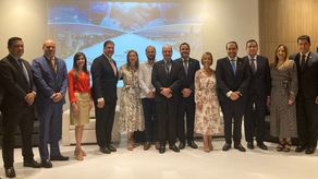 Panamá presenta su oferta para inversiones en al mercado colombiano