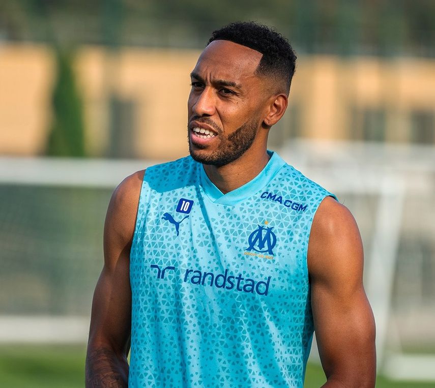 El gabonés ex del Barcelona y Arsenal Pierre-Emerick Aubameyang es una de las nuevas incorporaciones del Marsella. El gabonés ex del Barcelona y Arsenal Pierre-Emerick Aubameyang es una de las nuevas incorporaciones del Marsella.