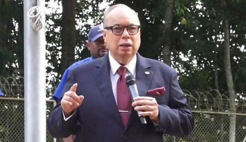 "No hay excusa para que falten medicinas", indicó el doctor Enrique Lau Cortés