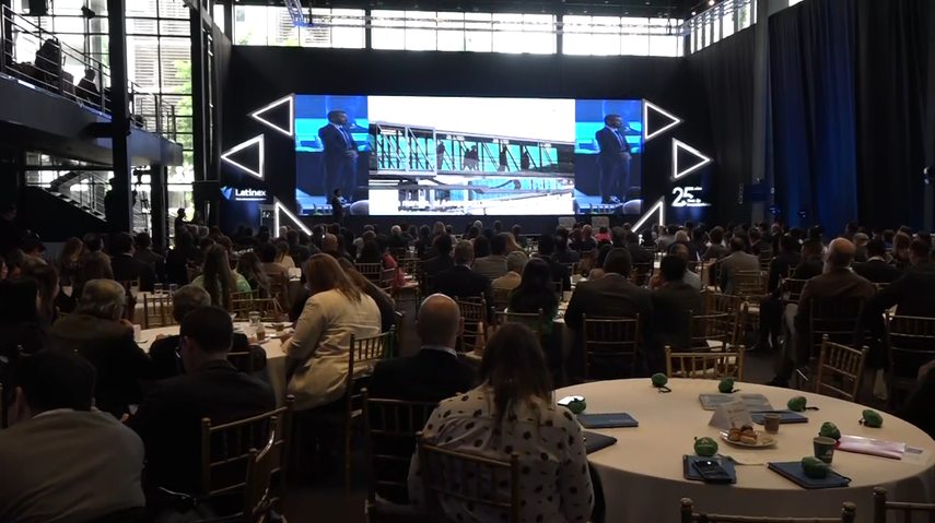 Panamá requiere disminuir deuda y flexibilidad fiscal, para recuperar grado de inversión