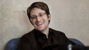 Snowden desmiente su muerte en Twitter con una cita de Mark Twain