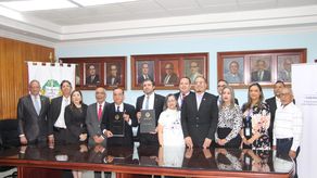 Universidad de Panamá y Dirección General de Contrataciones Públicas firman convenio