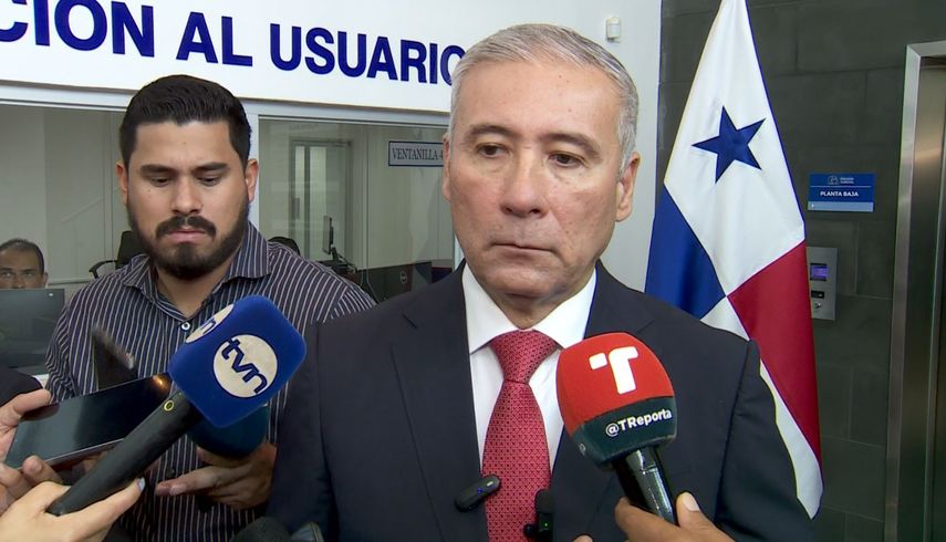 El magistrado Olmedo Arrocha prefirió no opinar sobre la propuesta de la cadena perpetua que fue presentada en la Asamblea.