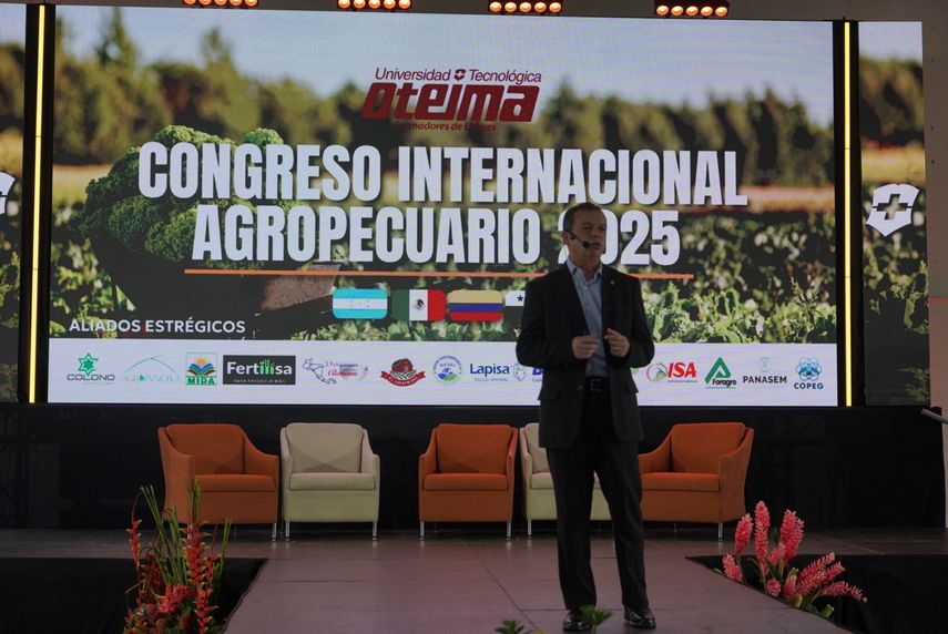 El ISA en el congreso reafirmó su compromiso con el fortalecimiento del sector agropecuario. El ISA en el congreso reafirmó su compromiso con el fortalecimiento del sector agropecuario.