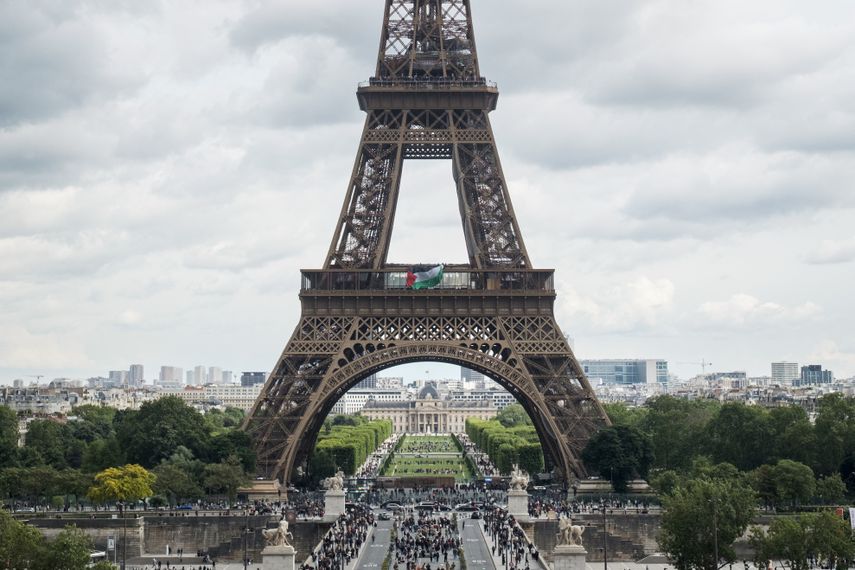 Los activistas de Extinction Rebellion fueron detenidos en Francia.
