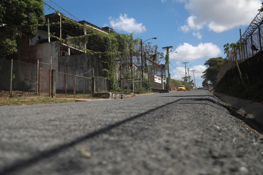 El Ministerio de Obras Públicas (MOP) informó que el proyecto de Rehabilitación de calles del distrito de Panamá, corregimientos de Las Garzas, Mañanitas, Pacora, Pedregal, Tocumen, 24 de Diciembre y San Martín tiene un avance del 80.5%.