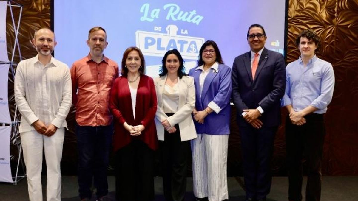 La organización Transparencia Internacional (TI) lanzó este martes una plataforma de datos abiertos sobre el financiamiento privado en las elecciones generales de Panamá en 2024, lo que permite rastrear donantes y detectar irregularidades para fortalecer la rendición de cuentas.