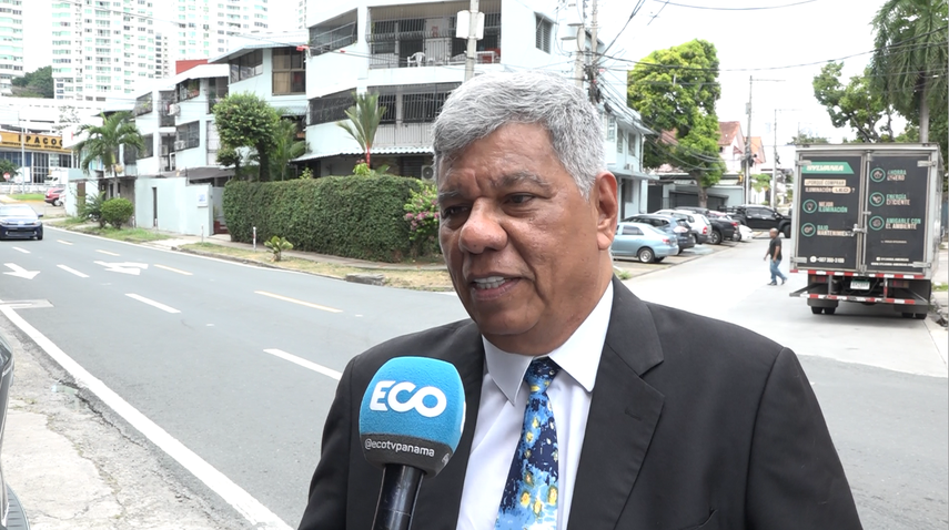 Reducir la tarifa eléctrica con paneles solares, es viable según economistas