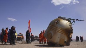 La Larga Marcha espacial de China concluye con éxito