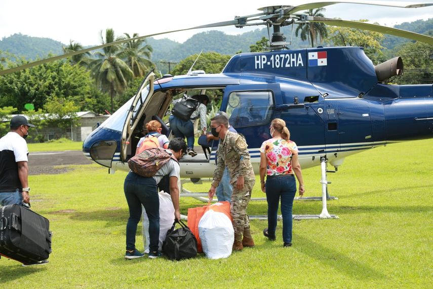 Docentes son trasladados a zonas apartadas en comarca Ngäbe