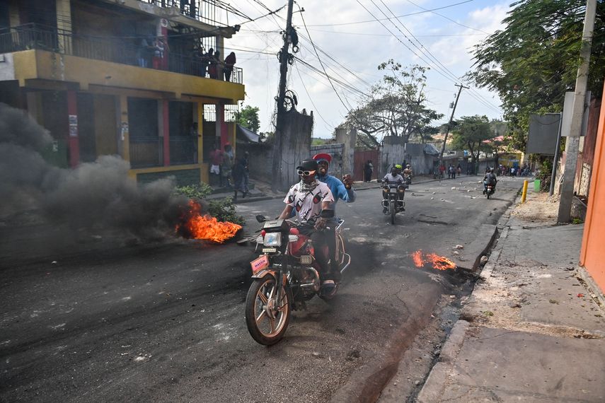 Haitianos luchan por sobrevivir en medio de violencia de pandillas
