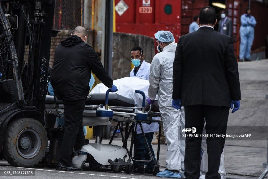 Estados Unidos supera el número oficial de muertos por coronavirus de China
