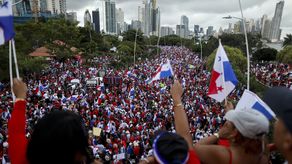 Panamá convoca nuevas protestas pese a llamado a consulta popular de Cortizo