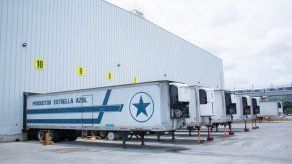 Coca Cola vende participación accionaria de Estrella Azul a grupo multi latino