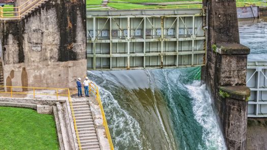Labores fueron desempeñados por el Canal de Panamá. Labores fueron desempeñados por el Canal de Panamá.