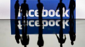 Facebook retira publicidad de Trump que incluía símbolo nazi