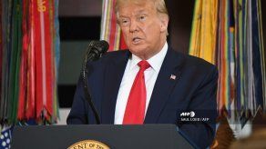 Trump visita Florida en medio de estallido de covid-19 y con Venezuela en agenda