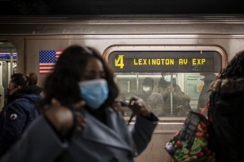 Vacunas gratis contra el covid en el metro de Nueva York