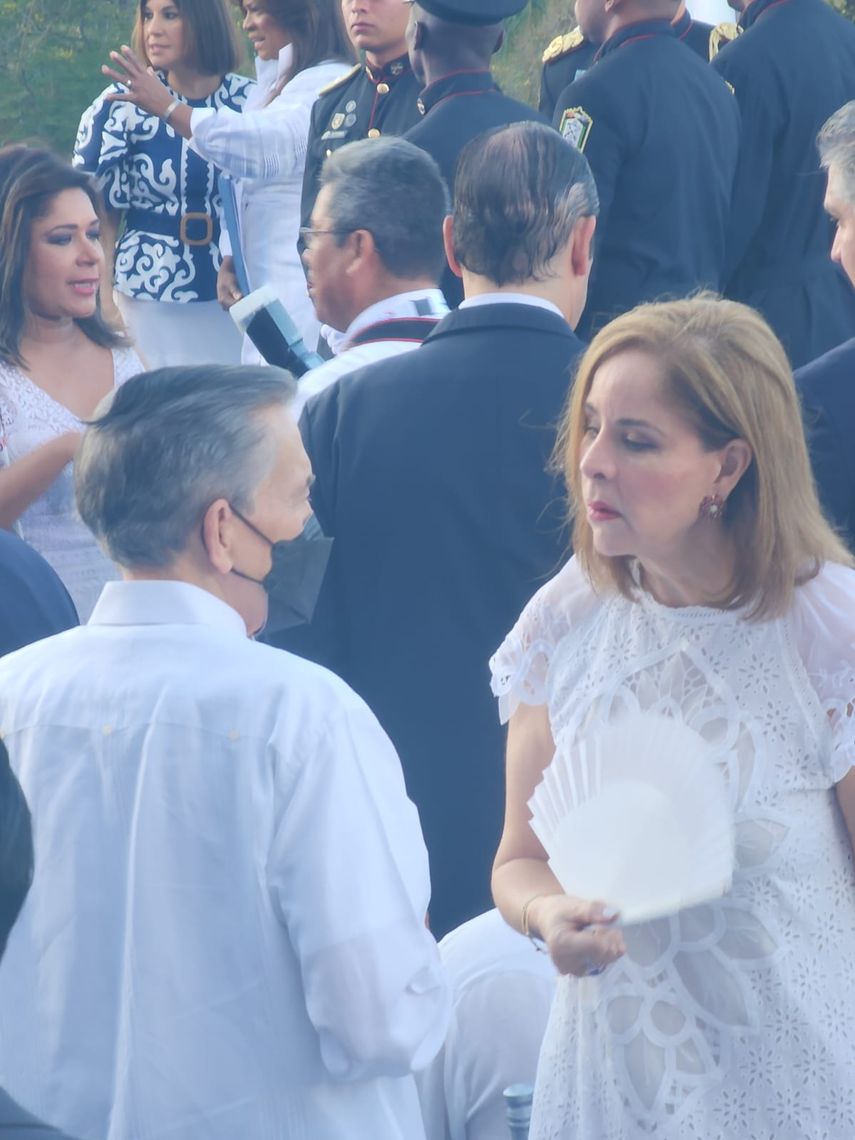 El expresidente Laurentino Cortizo estuvo acompañado de su esposa, Yazmín Colón de Cortizo. El expresidente Laurentino Cortizo estuvo acompañado de su esposa, Yazmín Colón de Cortizo.