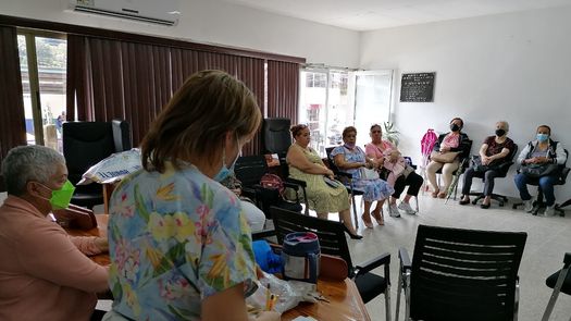 La agenda incluye reuniones, las cuales se realizan una vez al mes en Boquete y se abordan temas de interés enfocados en mejorar los estilos de vida de la tercera edad.