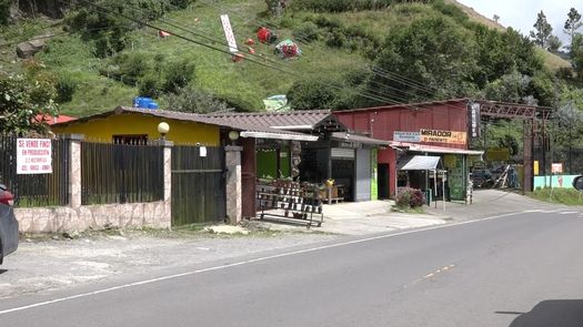 Comerciantes dedicados el turismo en Tierras Altas esperan recuperarse en las próximas semanas tras las protestas en el oriente de Chiriquí.
