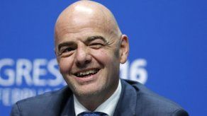 La FIFA archiva el caso Infantino