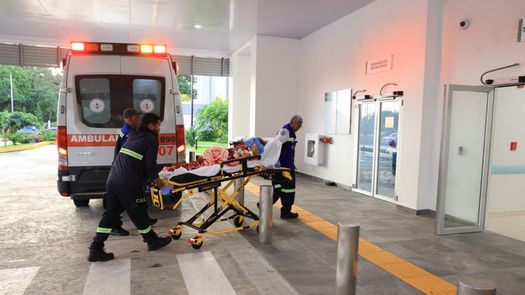 El traslado de pacientes en Colón se logró con éxito. El traslado de pacientes en Colón se logró con éxito.