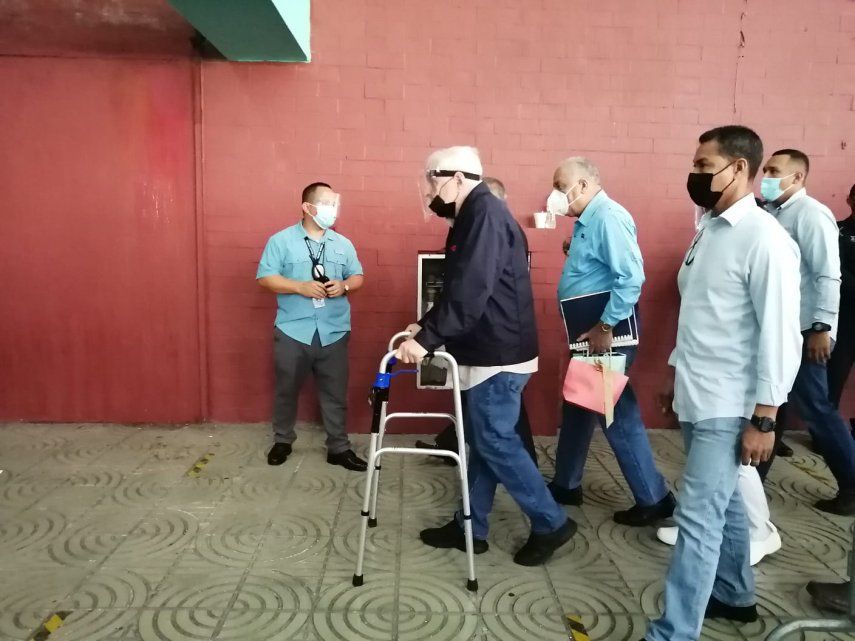 Este lunes, la Fiscalía continuó con el desahogo de pruebas documentales y testimoniales en el caso Pinchazos, contra el expresidente Martinelli. Foto/Félix Chávez. 