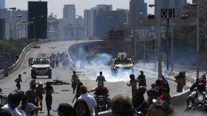 Casa Blanca reitera que todas las opciones están sobre la mesa en Venezuela