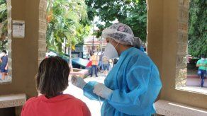 5 defunciones y 537 nuevos casos COVID-19 en Panamá
