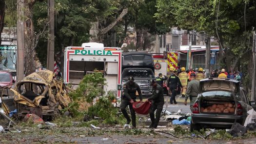 Jornada violenta en Colombia deja trece muertos y decenas de heridos