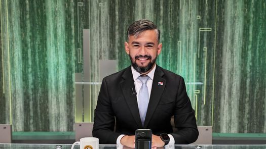 Luis Duke propone eliminar partidas discrecionales y cuestiona uso de fondos públicos Luis Duke propone eliminar partidas discrecionales y cuestiona uso de fondos públicos