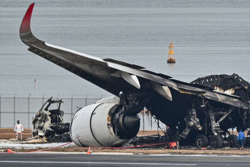 Pilotos de Japan Airlines no vieron al avión del accidente
