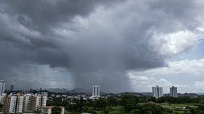 {altText(,Ondas tropicales #24 y #25 provocarán lluvias y tormentas significativas en el país, advierte IMHPA)}