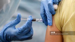 Desinformación sobre vacuna contra la gripe en EE.UU. afecta combate al coronavirus
