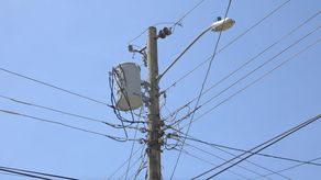 Los afectados detallan que han presentado múltiples denuncias ante la empresa responsable por el servicio eléctrico en Pedregal.