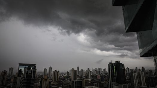 Sinaproc emite alerta por Onda Tropical #15: Lluvias y tormentas en todo el país