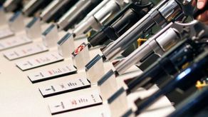 Nueva York prohíbe llevar armas de fuego en Times Square