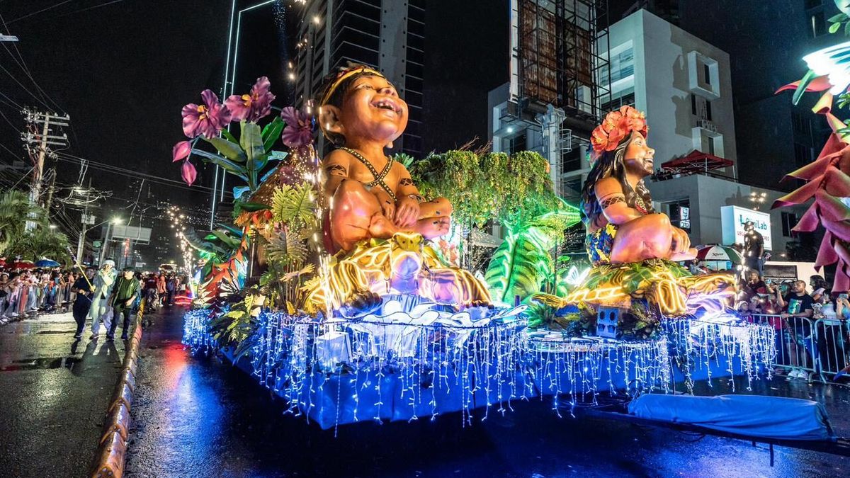 El Desfile de Navidad City of Stars 2025, organizado por la Alcaldía de Panamá en la calle 50, se consolidó como uno de los eventos de mayor impacto económico y social del año, al congregar a unas 350 mil personas y dejar una derrama económica superior a los 10 millones de dólares en la ciudad capital, informó la Alcaldía de Panamá. El Desfile de Navidad City of Stars 2025, organizado por la Alcaldía de Panamá en la calle 50, se consolidó como uno de los eventos de mayor impacto económico y social del año, al congregar a unas 350 mil personas y dejar una derrama económica superior a los 10 millones de dólares en la ciudad capital, informó la Alcaldía de Panamá.