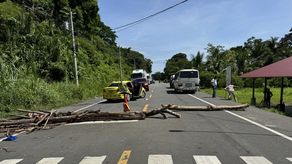 Gremios periodísticos condenan ataque a comunicadores durante cobertura en Bocas del Toro