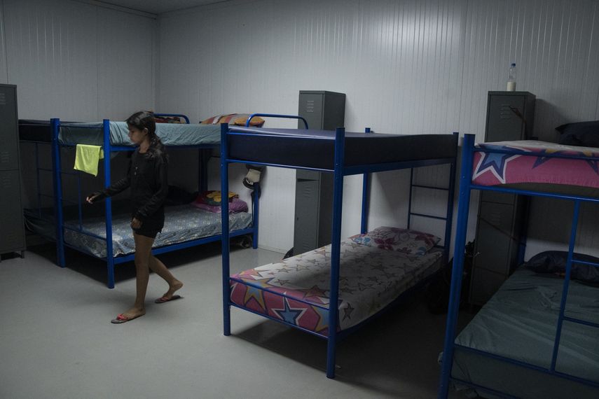 Costa Rica inaugura en frontera con Panamá puesto para migrantes menores